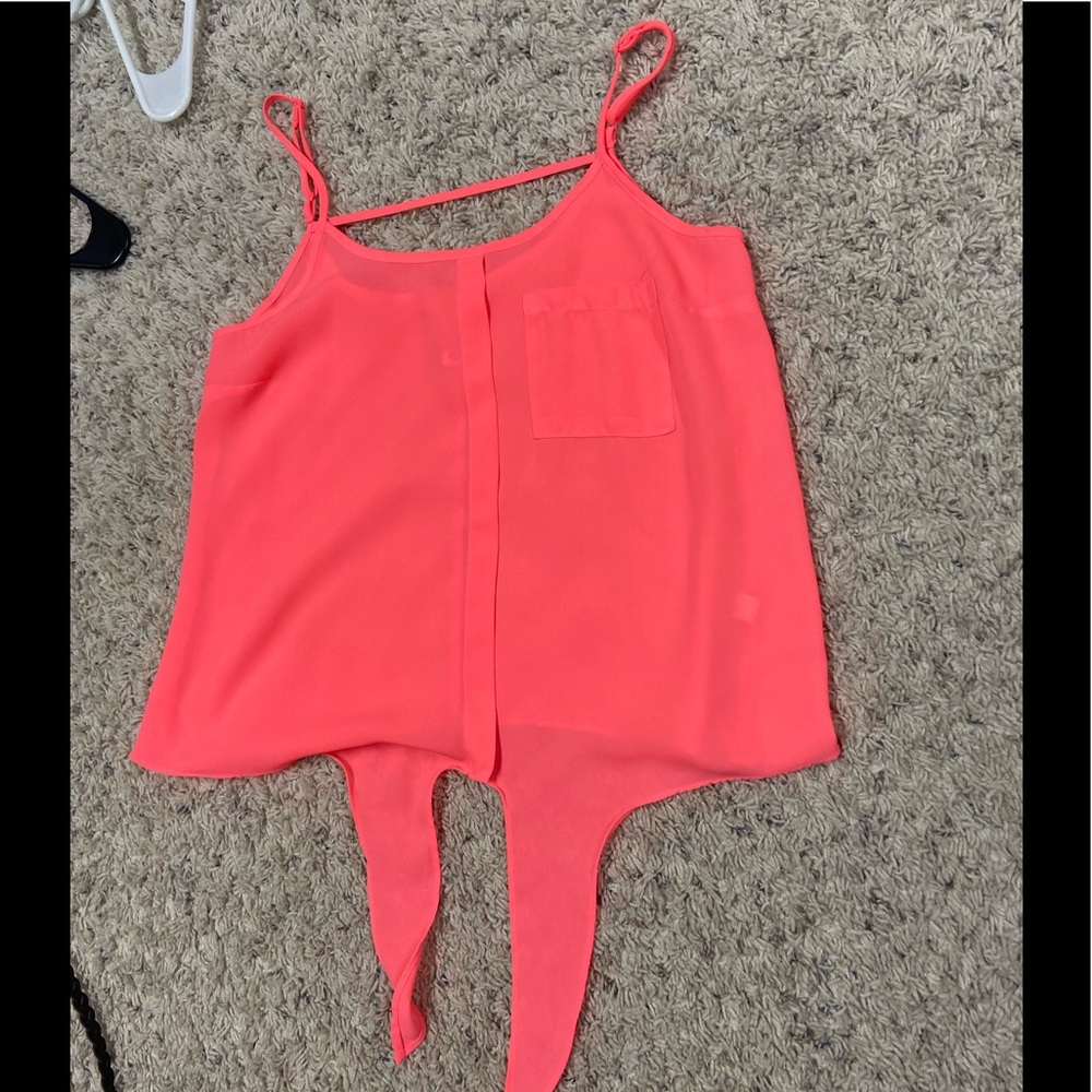 pink blouse tank